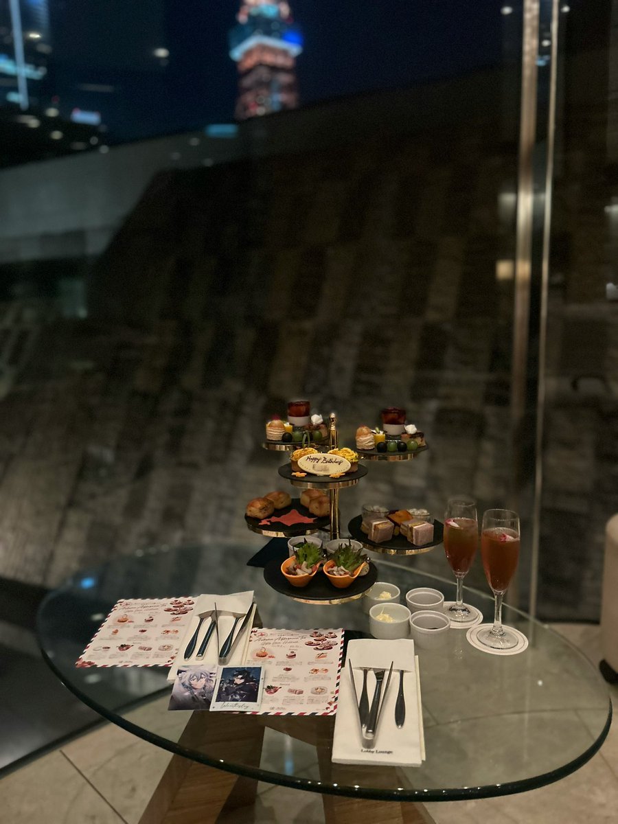 ll23ovo's tweet photo. 📍ザ プリンス パークタワー東京
お誕生日当日祝いしてくれたт  ̫ т♡
とっても神がとう😭💋スイーツも甘さ控えめで食べやすかった✨ https://t.co/flh6uWpQPC