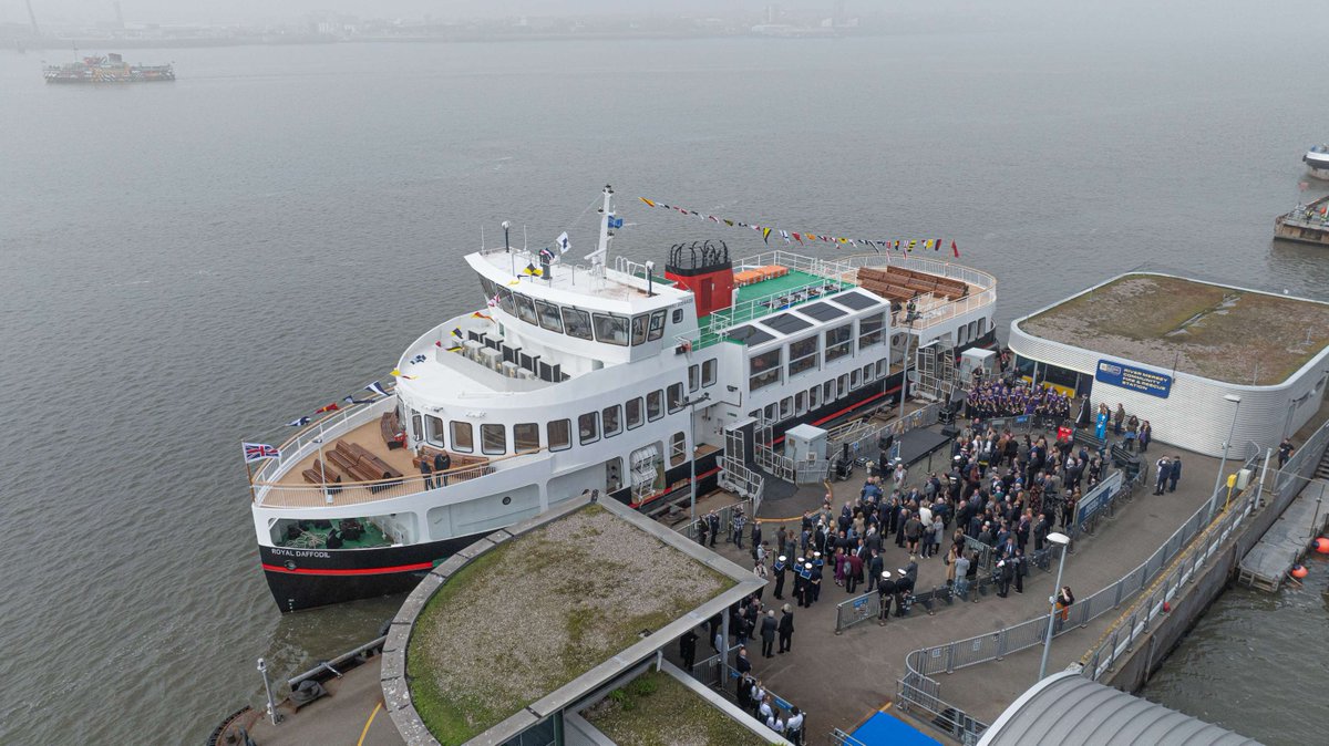 MerseyFerries's tweet photo. From blessing to bottle break to maiden voyage. A memorable day as Royal Daffodil officially takes her place in Mersey Ferries history. 🚢⚓#RoyalDaffodilEra #MerseyFerry https://t.co/IHnIHhIRPU