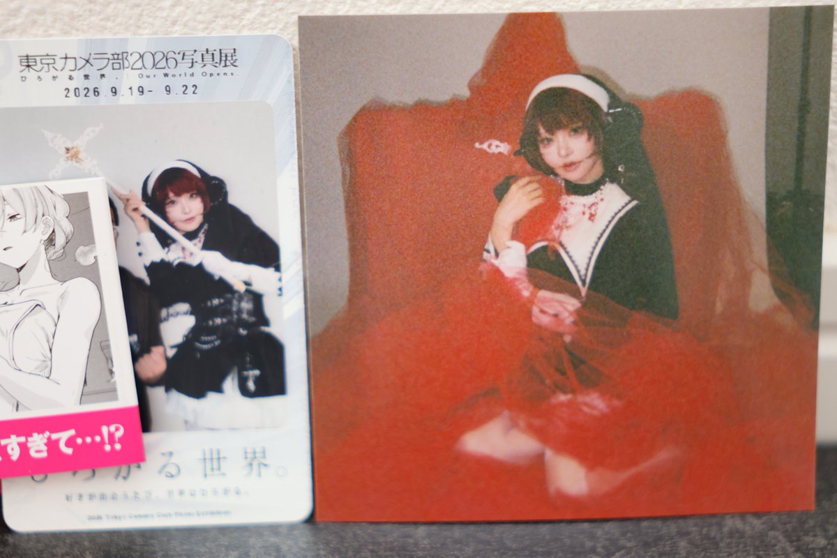 SSDEx_ba's tweet photo. 台風を警戒した結果「写ルンです」だけで臨んだ穂波あみさん撮影会
会場の豊富な光源設備に加えて、写真映えする穂波さんの美貌のおかげで良い感じのレトロ写真に仕上がりました。またお会いできたらぜひ単行本へのサインを…！
何気なく撮影した会場外の風景も味があります
#東京カメラ部2026写真展 https://t.co/bcujbRSMpz