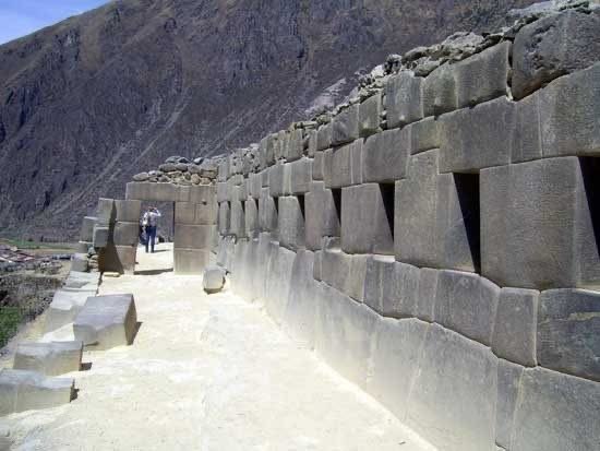 UnearthedHQ's tweet photo. 🗿 The Inca Stones That Still Hide Their Secrets

High in the Peruvian Andes, where massive mountains rise above the Sacred Valley, stands a place that makes you wonder how much ancient builders really knew about stone.

This is Ollantaytambo, an ancient Inca settlement and ceremonial complex built largely during the 15th century under Emperor Pachacuti. But what catches your attention isn’t just its size. It’s the way its stones fit together.

Some of these enormous blocks were shaped and placed so carefully that their joints remain remarkably tight, without the use of mortar. Each stone had to be cut with precision, transported across difficult terrain, and positioned to work with the surrounding masonry. How the Incas managed this on such a massive scale remains one of the most fascinating questions surrounding their engineering.

And there’s another detail worth noticing.

The Andes are an earthquake-prone region, yet Inca builders developed construction techniques that helped their structures withstand seismic movement. Their use of carefully fitted stones, sloping walls, and flexible joints was not simply decorative. It was practical engineering adapted to a challenging landscape.

Standing beside these walls, with the mountains stretching into the distance, it’s easy to imagine the generations of workers who shaped this place without modern machinery.

We know much about the Inca civilization, but the precise methods used to move and fit every massive stone are still not fully understood. Perhaps that’s what makes Ollantaytambo so captivating: the ruins are right in front of us, yet parts of the story remain buried in the mountains.

Ancient stone. Extraordinary engineering. And questions that have survived for centuries.

📌 Source: Encyclopaedia Britannica-Ollantaytambo; UNESCO World Heritage Centre — The City of Cusco.