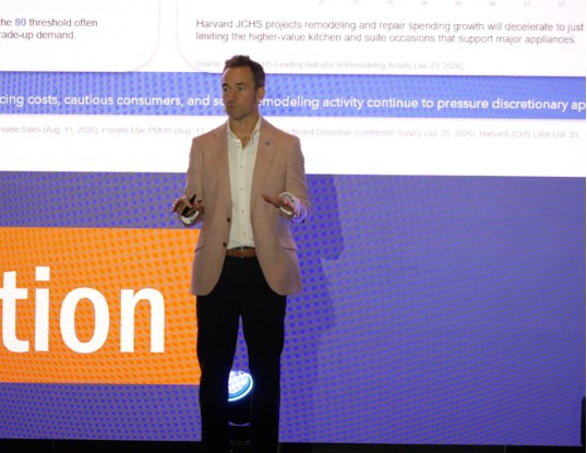 monteleone97252's tweet photo. @TWICEMagazine -  Independent appliance dealers have more leverage. At NMG’s PrimeTime: use your collective purchasing power to push stronger pricing discipline &amp; healthier vendor partnerships.  “Power of the PO, because it will drive change.” https://t.co/pI0OT90LcR https://t.co/XSYQESsRlX