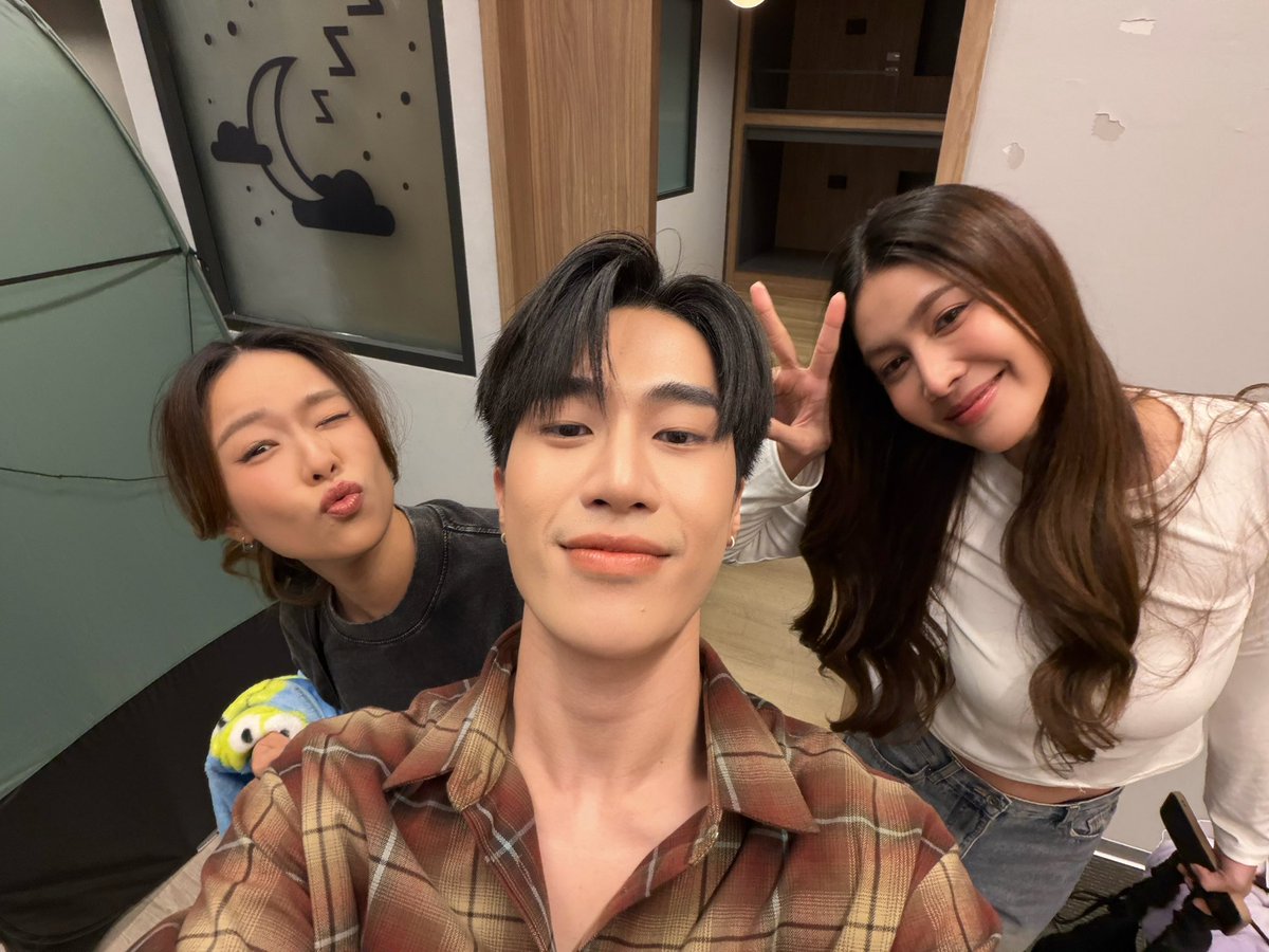 maiakets's tweet photo. กลับบ้านด้ายยย
#MySecretBoyfriendsQ15 https://t.co/0e2xcRLlnF