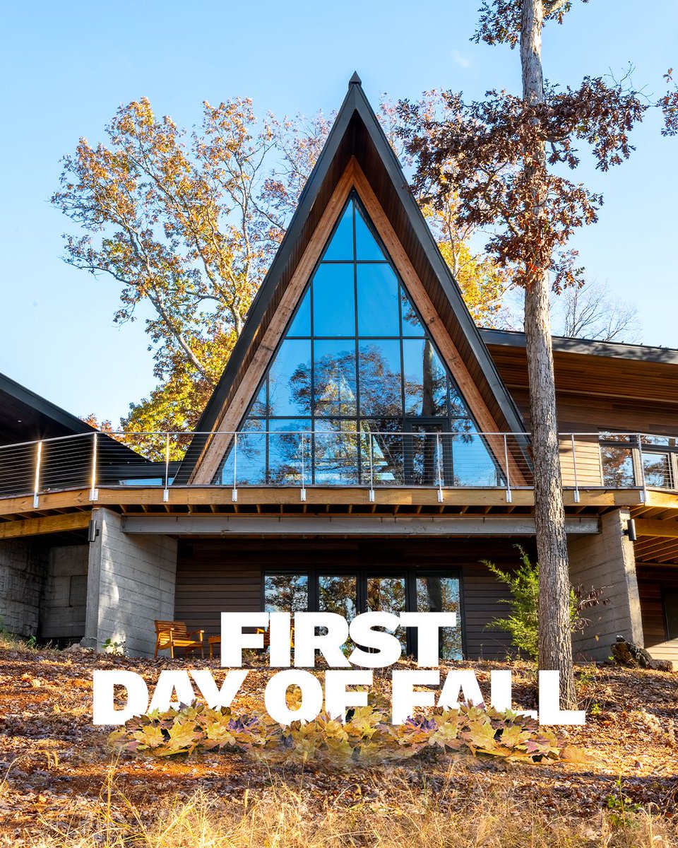 MitchellWallAD's tweet photo. Weβre not saying fall makes every house look better... but this one makes a pretty strong case. π
#MitchellWall #FirstDayOfFall #FallArchitecture #ResidentialDesign #StLouisArchitecture https://t.co/dDrdRMxyIq
