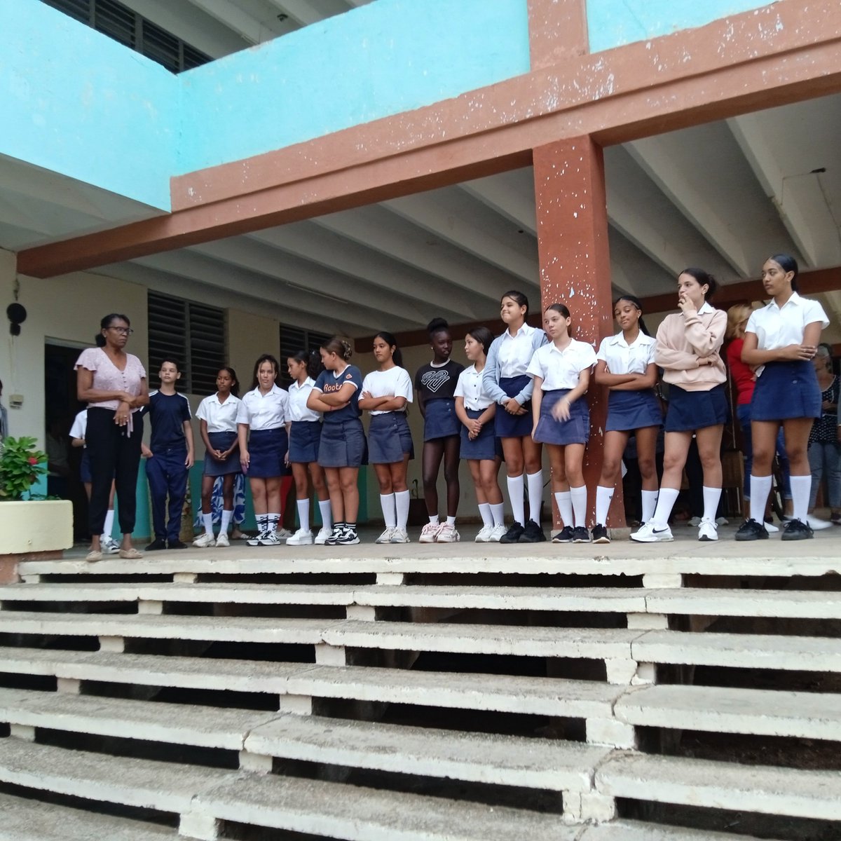 NatachaPHdez's tweet photo. Inmerso colectivo de la institución educativa Guillermo Geilin de CardenasXCuba en proceso eleccionario pioneril 
@odacuba @Berislaynne @RCBCardenas @mariofsabines @MirthaSnchezGo1 @MichelMatias21 @CaridadPoey https://t.co/eaOPt6Llj1