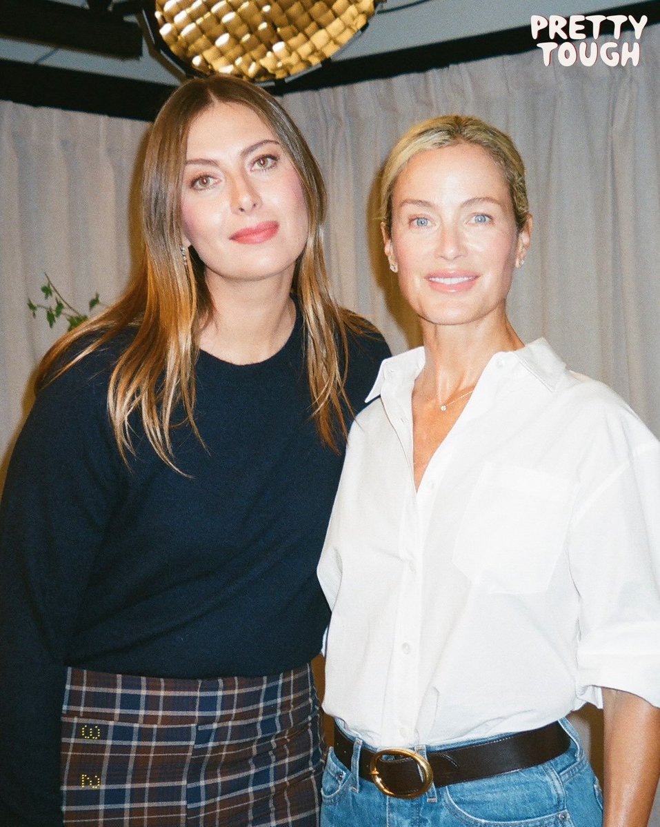 NewsSharapova's tweet photo. Model Carolyn Murphy is Maria's guest for this tomorrow's episode of Pretty Tough 🎙 #MariaSharapova #podcast [Pretty Tough IG] 

https://t.co/aSjs4ZhJpH https://t.co/MCvfuxPKeu