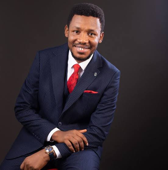 instablog9ja's tweet photo. “Don’t write my words in a wedding jotter; it means you don’t take me seriously. Buy a jotter that will cost you” — Clergyman Apostle Edu cautions church members https://t.co/ngLUf4JNan