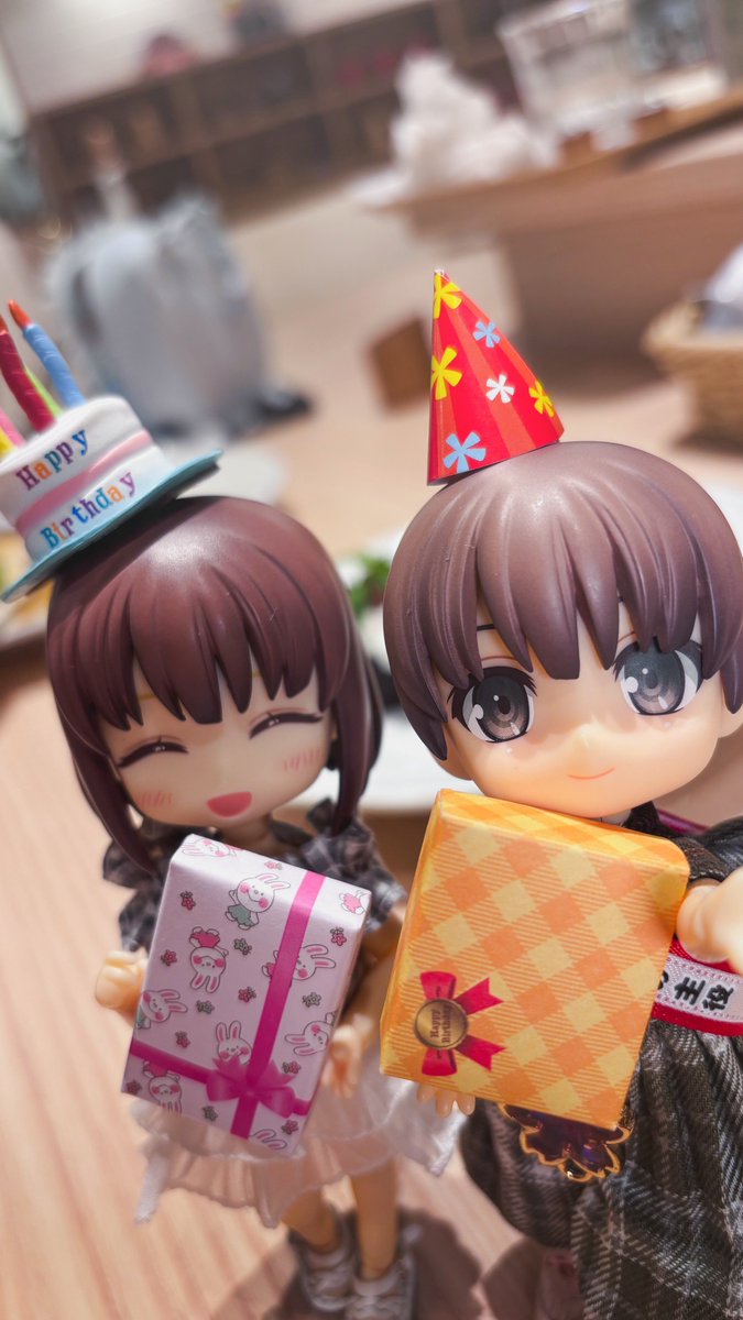 KitsuneFox97's tweet photo. 2026.9.23

今日はお嫁さんの誕生日です🎂✨
生まれてきてくれてありがとう💕

今年はリリちゃん@chikachika2025 の子と一緒にお祝いしましたよ♪
一緒にお祝いしてくれてありがとう🫶🏻🫶🏻

#加藤恵生誕祭2026
#加藤恵誕生祭2026
#冴えカノ
#冴えカノねんどり https://t.co/MLn60GpaKh