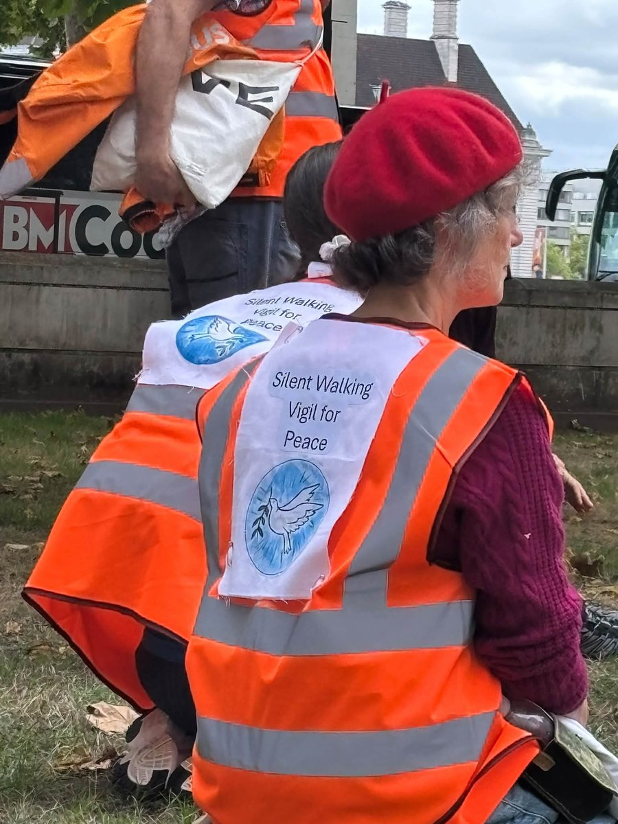 lutheranworld's tweet photo. LWF is one of 12 global Christian communions and ecumenical organizations that have come together to celebrate the message and mandate of the Sermon on the Mount.

Read more: https://t.co/3y3eFXuWfS

#LutheranWorld #ecumenical #Peace #Reconciliation https://t.co/fw0YKIgw7t