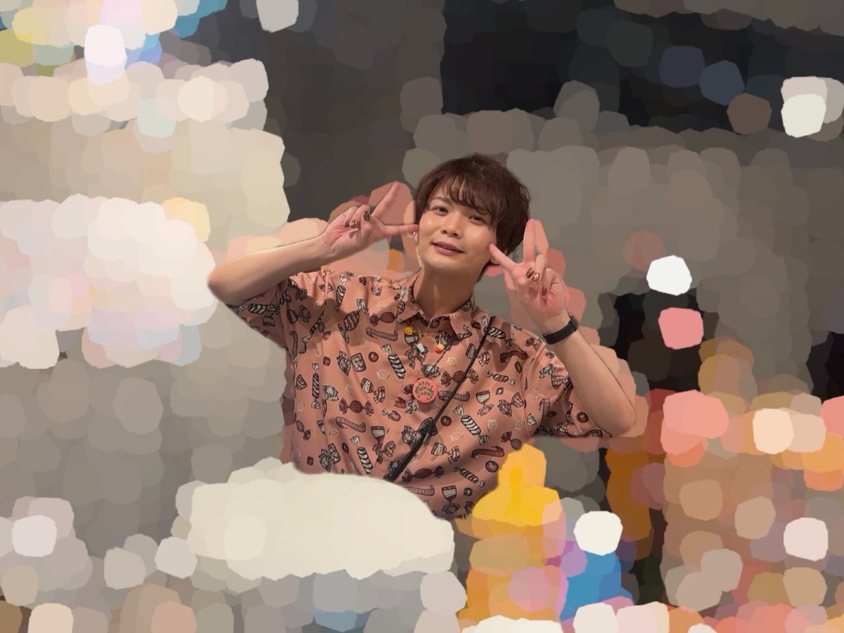DaikiPrt's tweet photo. 小林大紀、35歳になりました🎊
先日、友達を呼んで1日カウンターの中に入ってみました。
みんなからの愛がでっかすぎました。
仲間たち、応援してくださる皆さん。
沢山の人に支えられて、今の僕があるんだなと改めて感じました。
いつも本当にありがとうございます。
まだまだ元気に頑張るぞぉ〜😆🔥 https://t.co/wMuttGUeTJ