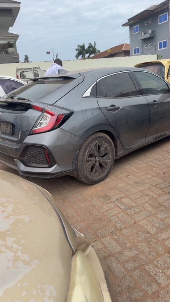 THESTATENEWSS's tweet photo. UPDATE — 

The car has been found and one suspect arrested https://t.co/3WqwRBAYbd