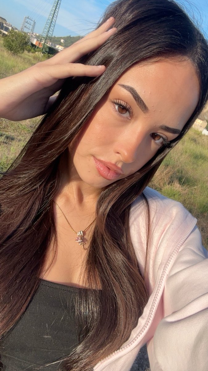 DiosaaaN2's tweet photo. Activa toooda la tardeee💶💶🤩 https://t.co/d9Cr2pqJ03