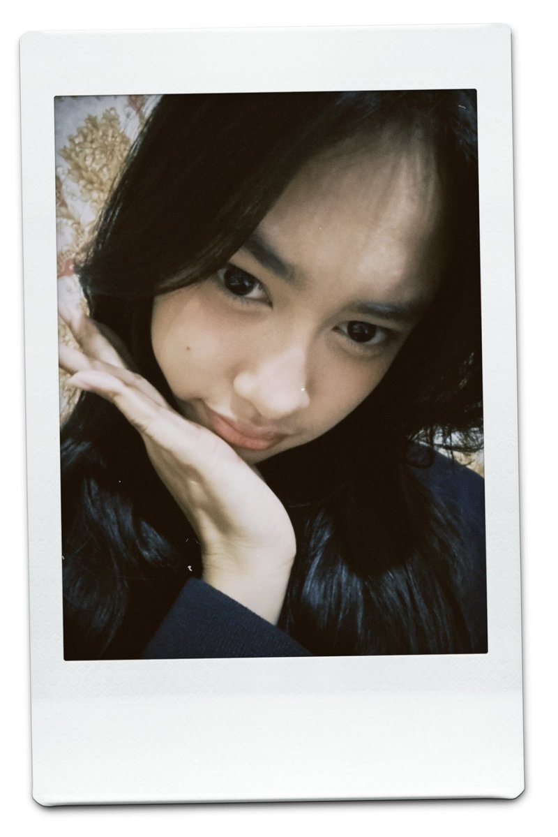 FA_RaraJKT48's tweet photo. terimakasiih banyak livenyaa 💗 https://t.co/hfNLic8oar