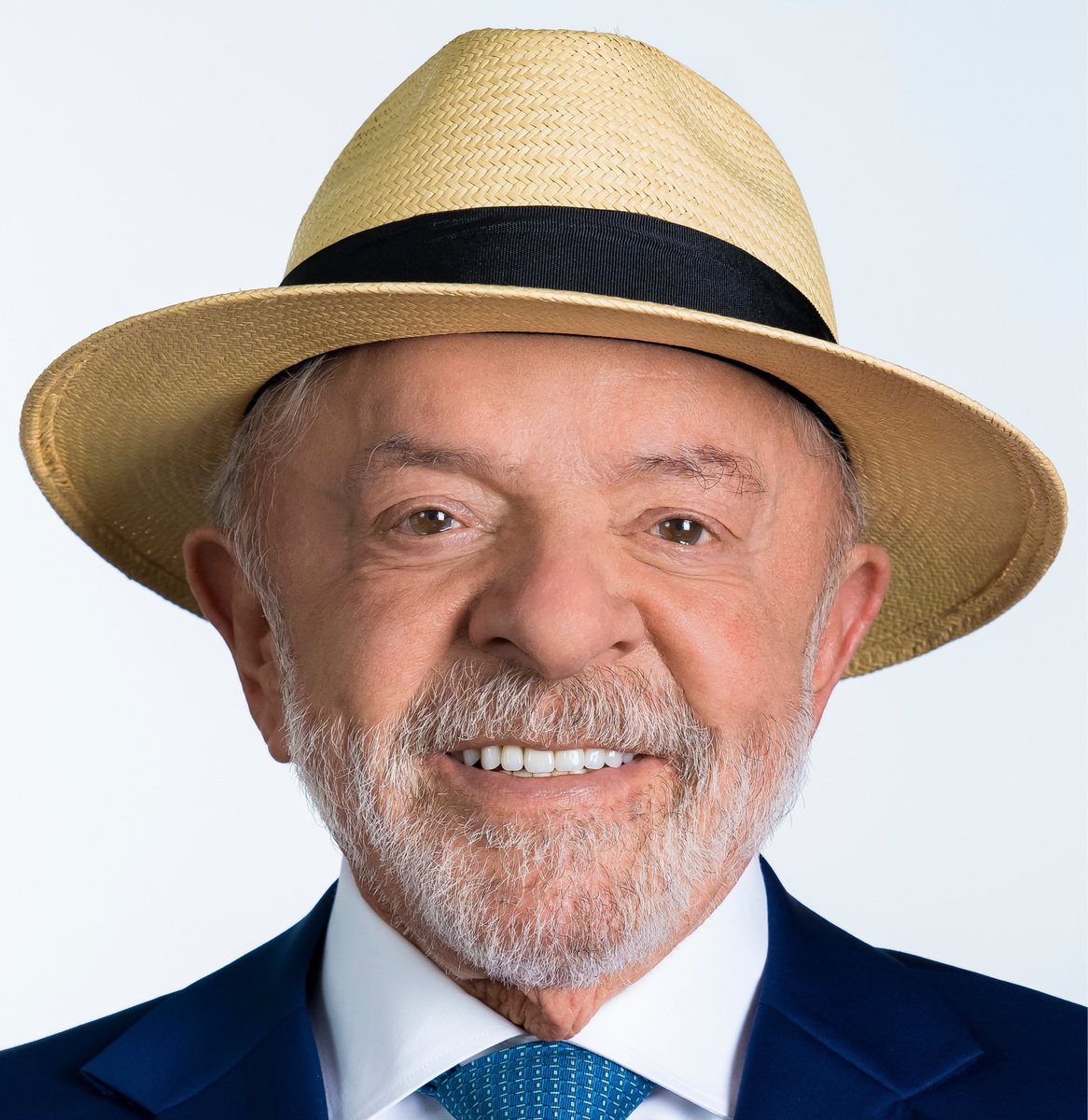 stagepopbr's tweet photo. GIGANTE: "Gerações de palestinos, carregarão a dor e o trauma deixado pelo genocídio praticado pelo governo Netanyahu contra mulheres e crianças em Gaza", declarou Lula na ONU. https://t.co/aV65NCc5hz