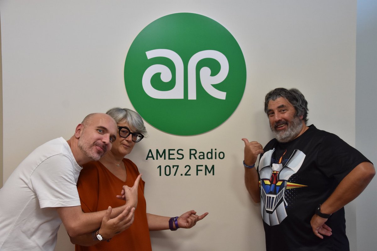 concellodeames's tweet photo. O Concello de Ames, Alcer e Pepo Suevos presentan o monólogo solidario “Á caída” 💬
Reservas ✉️eventossolidarios@alcercoruna.org ou chamando ao teléfono 670 339 066.
ℹ️🔗 https://t.co/2QXA2boWpo
#MonólogoSolidario #Ames #ConcelloDeAmes https://t.co/8UDSJnCJev