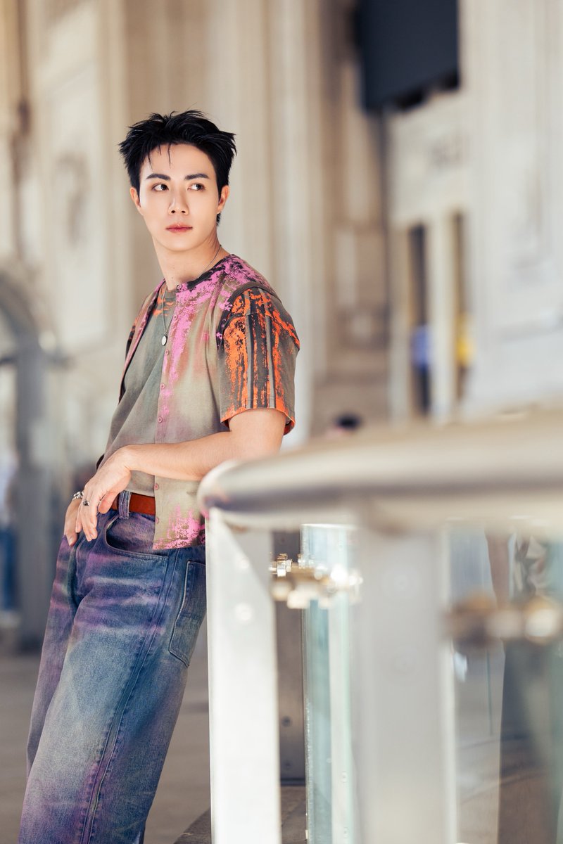 DomundiTV's tweet photo. THE DIESEL STATE OF MIND

Zee Pruk @zee_pruk arrives in Milan for the DIESEL SS 2027 Show, bringing a bold edge and effortless attitude to the streets of fashion week.

A statement in every detail. The DIESEL moment is about to begin. 

ZEE PRUK MFW 2027
#DIESELxZEEPRUK
#ZeePruk 
#Diesel @diesel 
#DieselSS27 
#ForSuccessfulLiving