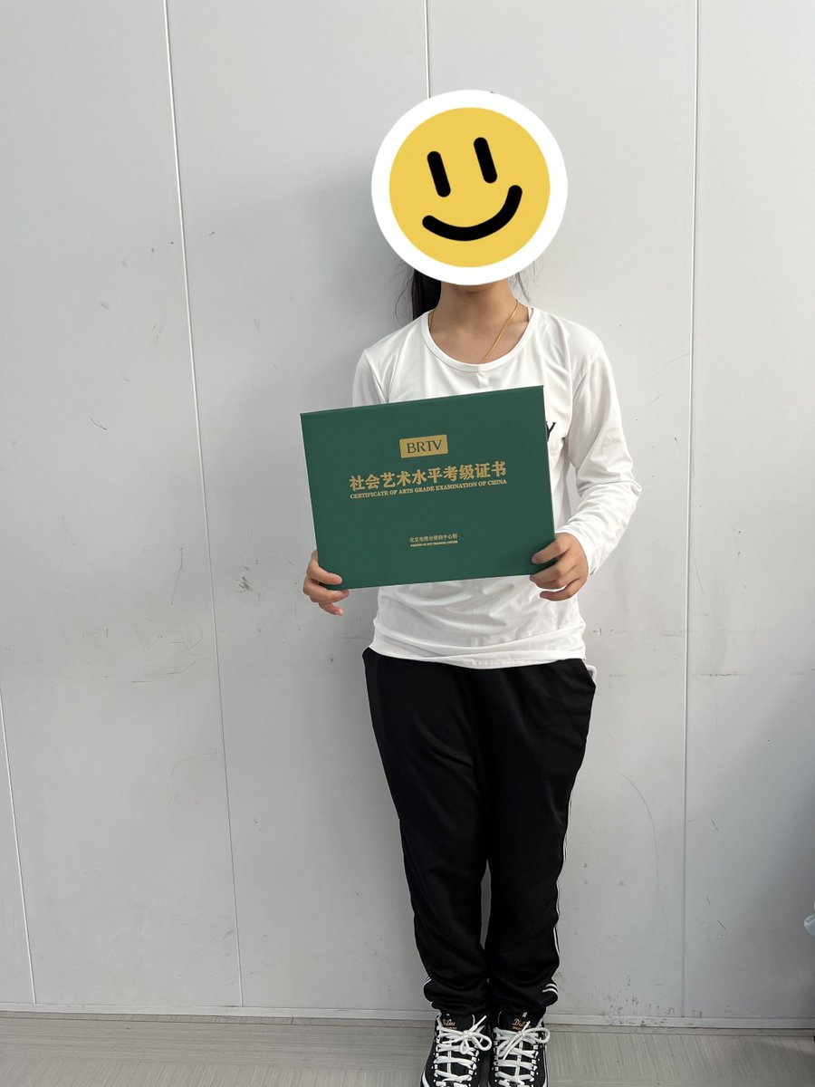 GerthaAbbo20k's tweet photo. Aprobé mi examen de certificación! El esfuerzo valió la pena ， https://t.co/YWcvEOslY3