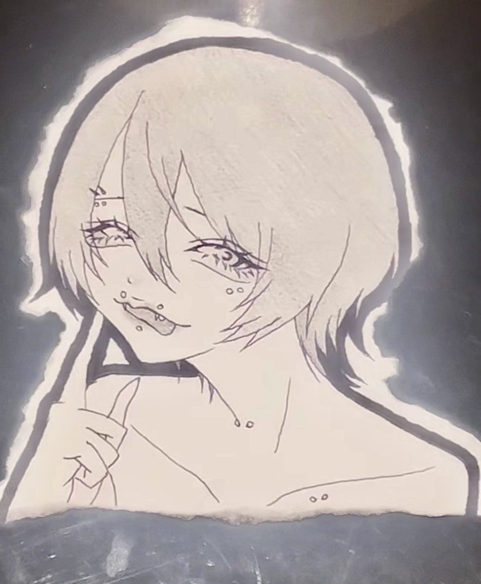 fumin_xxx's tweet photo. イラスト垢作りたいなーてずっと思ってたのでゆるゆる投稿していきます^_^
2007年産まれです、アナログ多めかと思います。
ぜひフォローしてくださるとやる気出ます😭
#イラスト #初投稿 #病み https://t.co/3X4A75WWqL