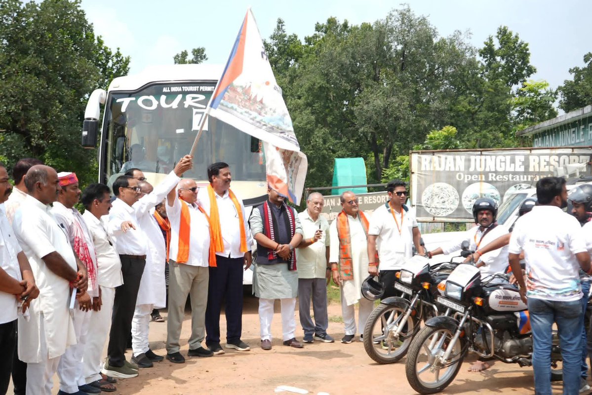 Devkumar4bjp's tweet photo. दिनांक 21/09/2026
वाराणसी बड़नगर सेवा यात्रा
#SevaSankalpAbhiyan
#HappyBdayPMModi
#SevaSankalpAbhiyan https://t.co/sRuKY7Ynl7