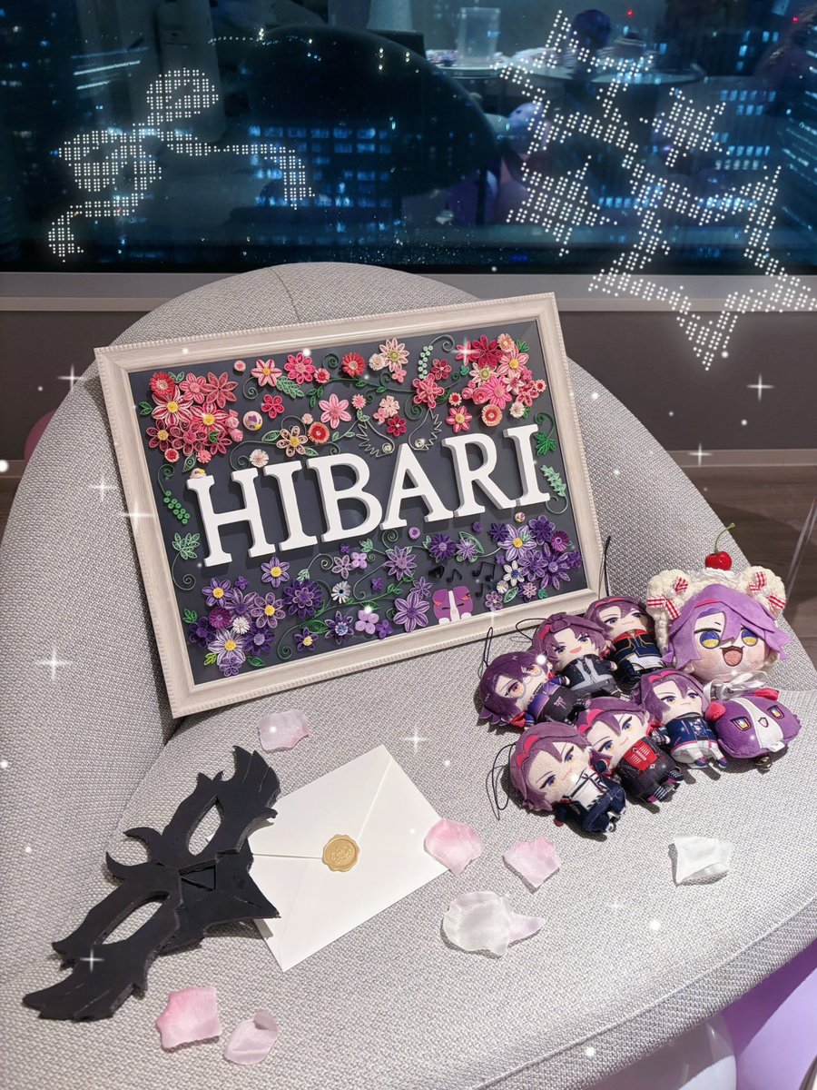 mina_370923's tweet photo. 今年は紙でお花を作るペーパークイリングという技法で作品を制作してみました！！
不器用なりにたくさんの時間をかけて試行錯誤しながら一生懸命作りました😭✨️

改めてお誕生日おめでとうございます！
幸せな一年になりますように💫⟡.*

#ひばーすでー2026
 #Hibirthday2026
 #ひばりーど https://t.co/XxpRRjP9G4