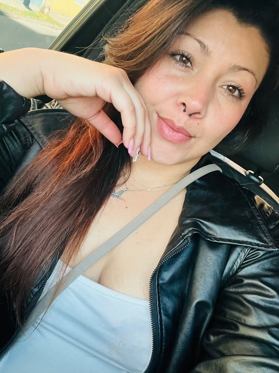 Sara1078018's tweet photo. A captivating pose, effortless confidence, and a touch of irresistible charm… 🔥💋
Sara knows exactly how to steal the spotlight and make every moment worth a second look. 😏✨

👉 https://t.co/9xYTcQPYWi

#Sara #Sensual #Sexy #Flirty #Temptation #Gorgeous #WebcamLive https://t.co/mXmkcQj2tO