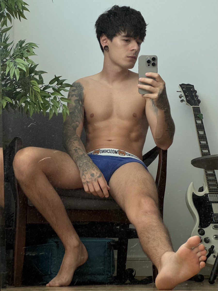 Jordan_LeeXXX's tweet photo. Do my briefs look better on me, or the floor? 🫡 https://t.co/r6NklI8DD9