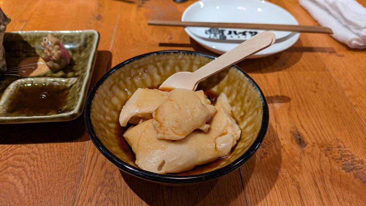 t4q4n's tweet photo. 沖縄っぽいものを食った https://t.co/NR8a35lcfb