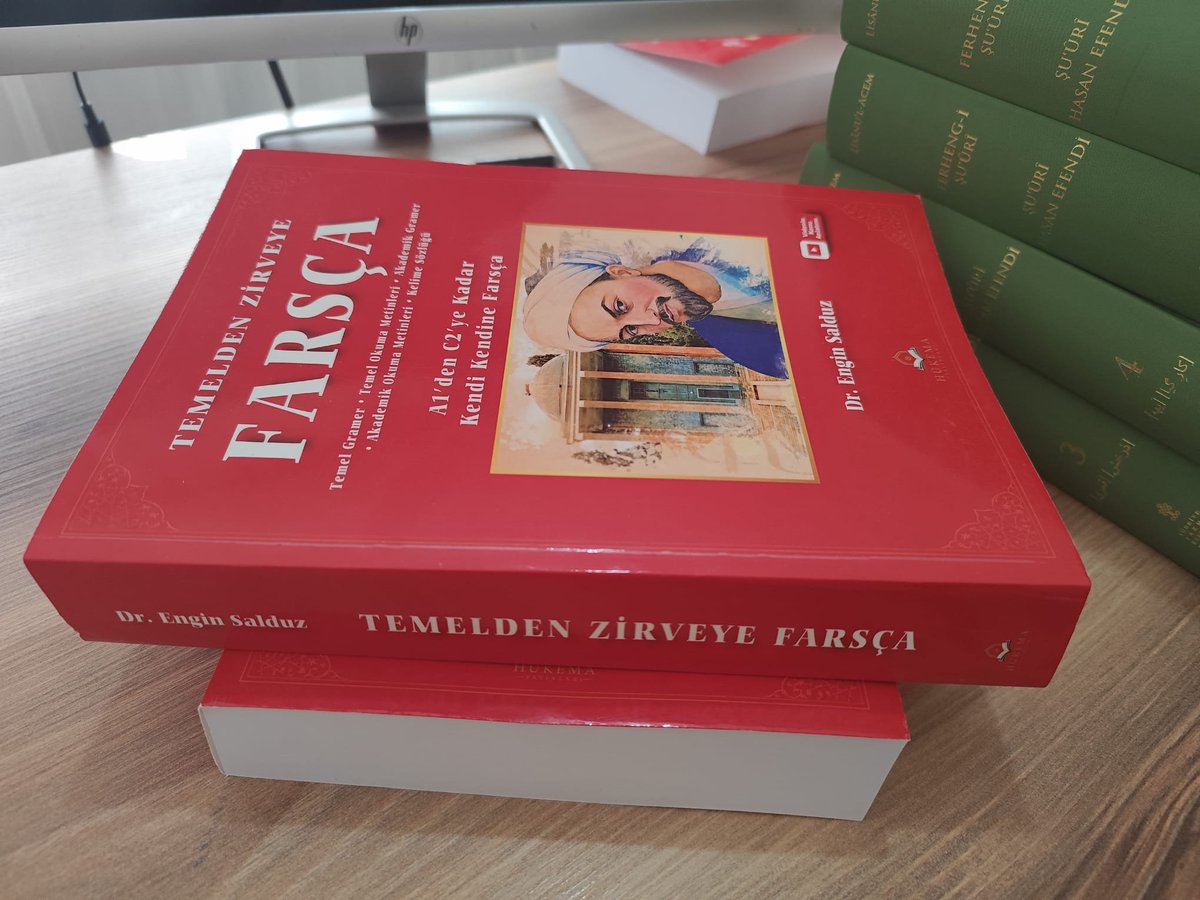 engin_salduz's tweet photo. 6 yıllık emeğimin sonucu olan Temelden Zirveye Farsça kitabım Hükema Yayınları'ndan çıktı. Kitabın içeriği daha iyi anlaşılsın diye renkli baskı yaptık. 762 sayfa büyük boy ebatta güzel bir çalışma oldu. Kitaba video konu anlatımı da ekledim ek olarak. 
Alacak olan ilk 200 kişiye canlı kurs da vereceğiz. Kitaptan elde edilecek geliri de Tarih-i Vassaf'ın tercümesine yönelik kaynak olarak kullanacağız. Yani bir nevi kendi proje desteğimi kendi çalışmamla sağlamış olacağım. 
Kitabın ücreti 1.290 TL. Kurs ve videolar ücretsiz olacak. 
Almak isteyenler Whatsapp numarasına mesaj atabilir: 0546 685 0176
