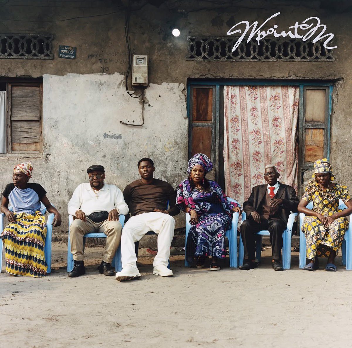BestOf4Keus's tweet photo. 🗣️ TIAKOLA sur le morceau CAMÉLÉON :

« Je suis allé plus loin que Soza, j’suis allé à la racine. J’étais en mode Charles Mombaya ! » https://t.co/H5fI5xJMeZ