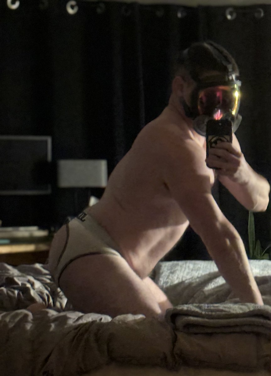 unworthyslutboy's tweet photo. Almost didn’t get out of bed
LOCKED AND JOCKED #lockedjock #chastitycaged #chastity #musclefag #musclegrowth #lockedjockhole
https://t.co/9zhXrvnlAj https://t.co/dT1uTdKrCS