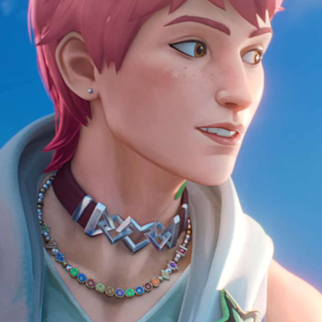 _another_tina_'s tweet photo. I have only one complaint, why are his necklaces different in game? The ones in the video are way more cute (+ has meaning, because he carries all the members symbols) https://t.co/GVUi8YCVb2