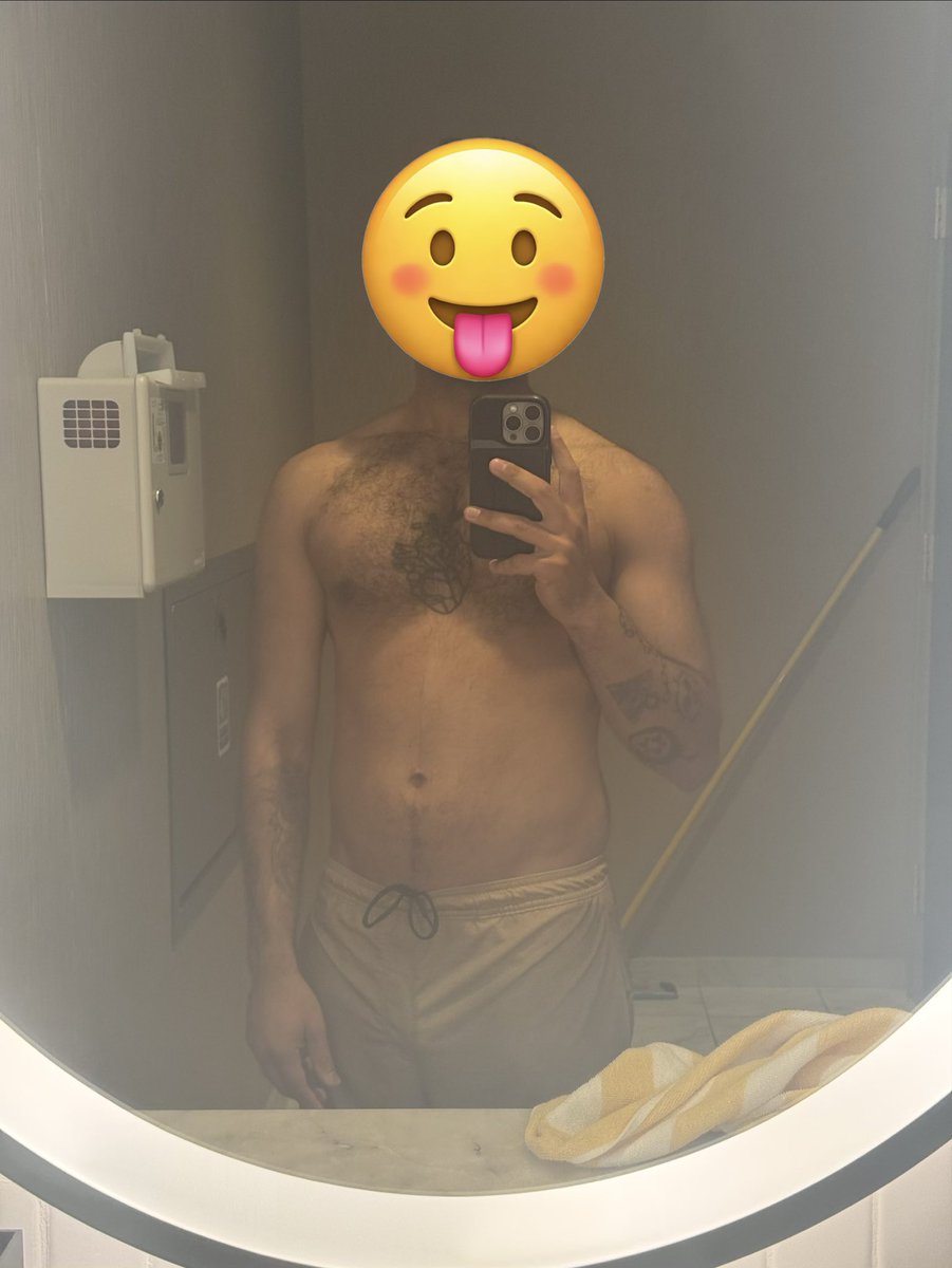 mildobservance's tweet photo. Sometimes I just feel cute so I post a selfie sorry 😬 #gay #selfie #anon #slut https://t.co/ZqwgDdfTXS