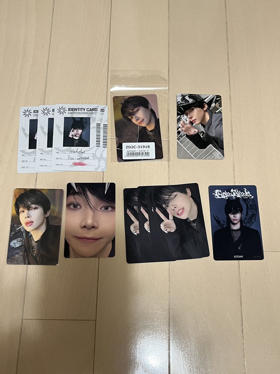 puu_nr's tweet photo. &amp;TEAM Mark on Me  トレカ 交換
過去 トレカ

【譲】ニコラス NICHOLAS

【求】買取 or 未使用シリアル

お取引方法は要相談

買取の場合はご希望金額
シリアルの場合は枚数をあわせて
ご連絡いただけますと幸いです🙇‍♀️

お気軽にお声がけください！

#andTEAM交換 #andTEAM_交換 https://t.co/ptLqP8Ce2v