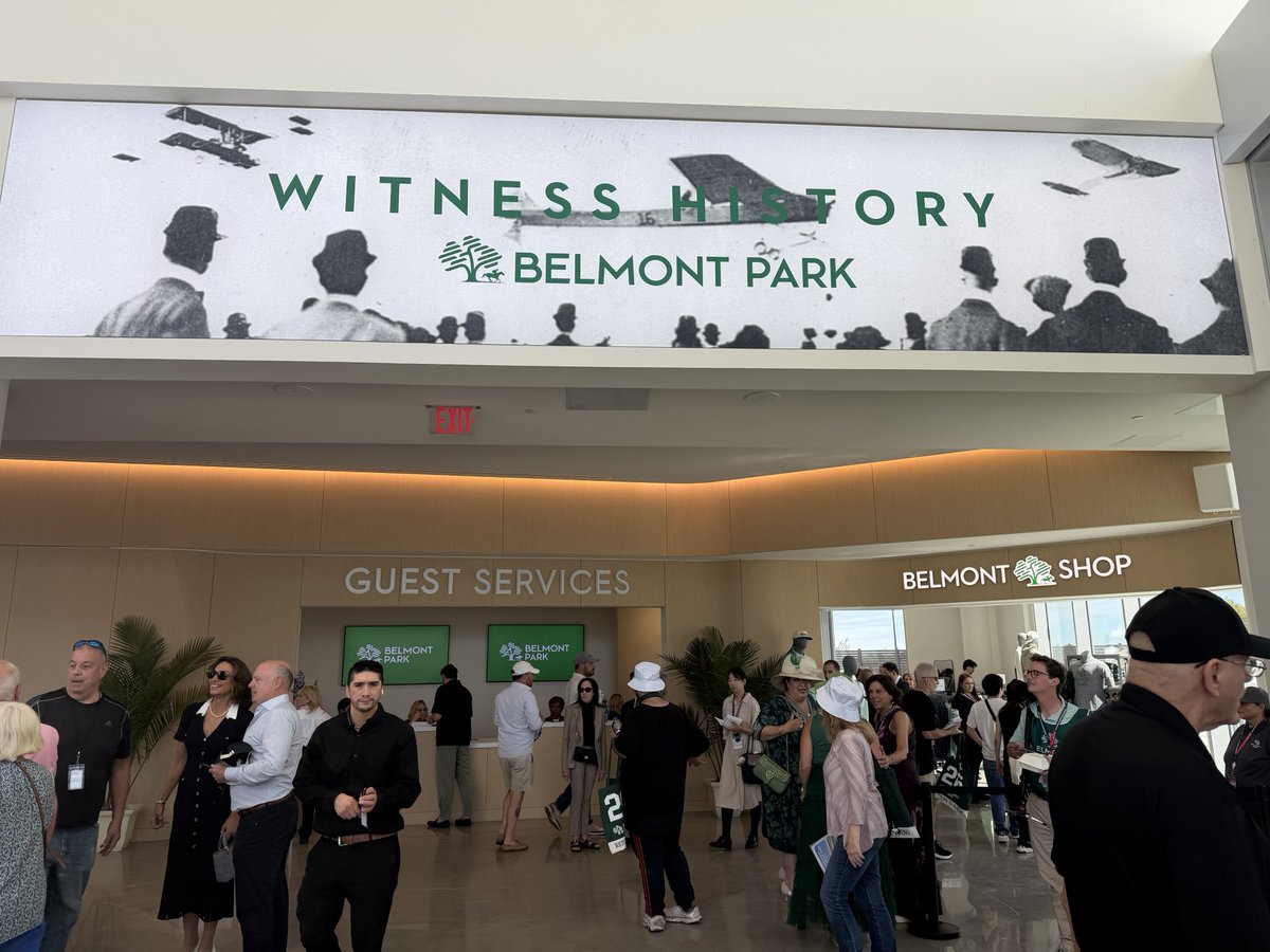hisa_us's tweet photo. Last Friday, @BelmontPark1905, one of the most iconic venues in horse racing, reopened its doors, with a fully remodeled grandstand, four brand new track surfaces and a fueling station for jockeys to support their #nutrition needs.

Welcome back, Belmont!

@TheNYRA @JockeysGuild https://t.co/AagFn24QBy