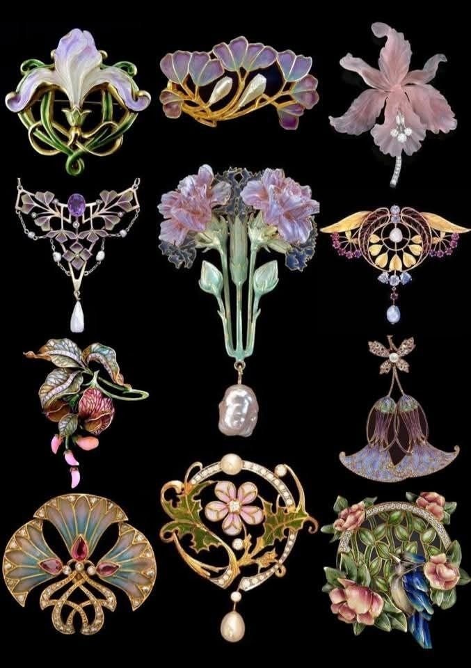 TacitusChrono's tweet photo. The way they turned flowers and leaves into jewelry is so good. I’d honestly have a hard time picking just one of these. https://t.co/E35zgyAIa0