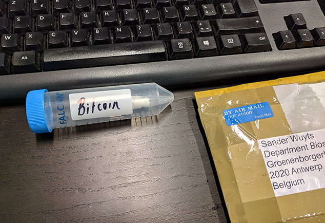 DocumentingBTC's tweet photo. A bitcoin prize was encrypted into human DNA 

DNA, the building blocks and foundational structure of life itself, can store computer data by translating information into sequences of its four chemical letters. 

In January of 2015, geneticist Nick Goldman distributed tubes of synthetic DNA at Davos. The encoded files included the private key to 1 bitcoin.

Participants had three years to sequence the DNA and recover it. Belgian doctoral student Sander Wuyts solved the challenge shortly before the January 2018 deadline. 

His first attempts failed because of an erroneous line in his decoding program, but removing it produced the files and the spendable key.