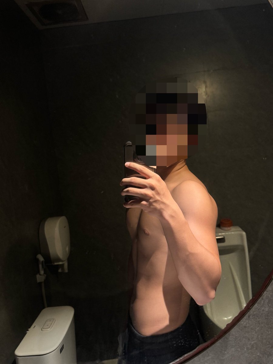 1fakerrrr's tweet photo. giỏi thì chan em đê https://t.co/fD6XhaI0qq