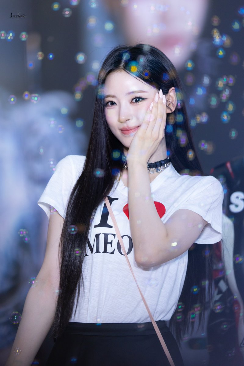 because_1117's tweet photo. 260704
#안나 #ANNA #미야오 #MEOVV https://t.co/LJrnZWkA7x