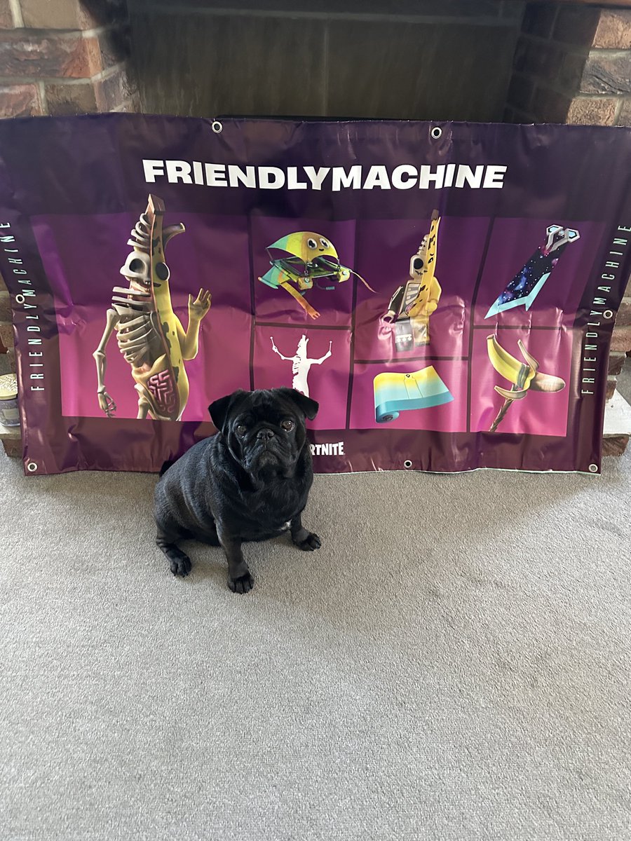 FriendlyMachine's tweet photo. 🚨 BACK AFTER NEARLY 500 DAYS! 🍌🔥

My FRIENDLYMACHINE LOCKER BUNDLE is NOW AVAILABLE in the Fortnite Item Shop! 😭💛

And Charlie the Charcoal Pug has ONE request… 🐶🖤

👉 USE 🔴 Code: FM1 🔴 when you grab it!

Go show Charlie some love. ❤️🐶

#Fortnite #ad https://t.co/9c24u2XaVs