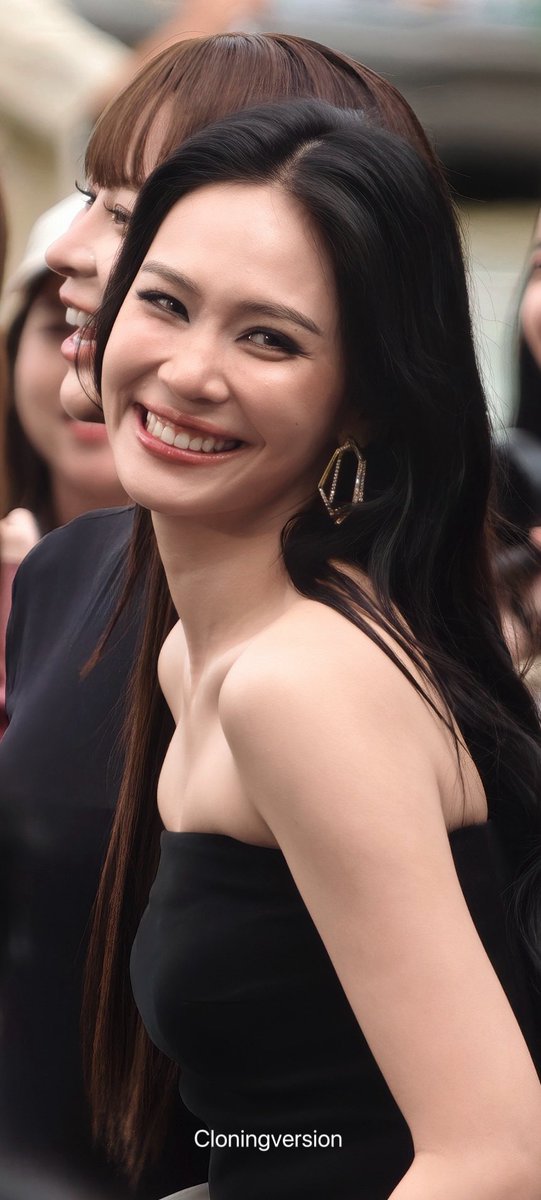 cloningversion's tweet photo. ฟีลรักแรก แต่รักแรกพกแฟนมาด้วย

PRESS EFW2026 X PUINOONBINT
#EFW2026xPuinoonBint
#Bintsireethorn https://t.co/koBOvzMkfl