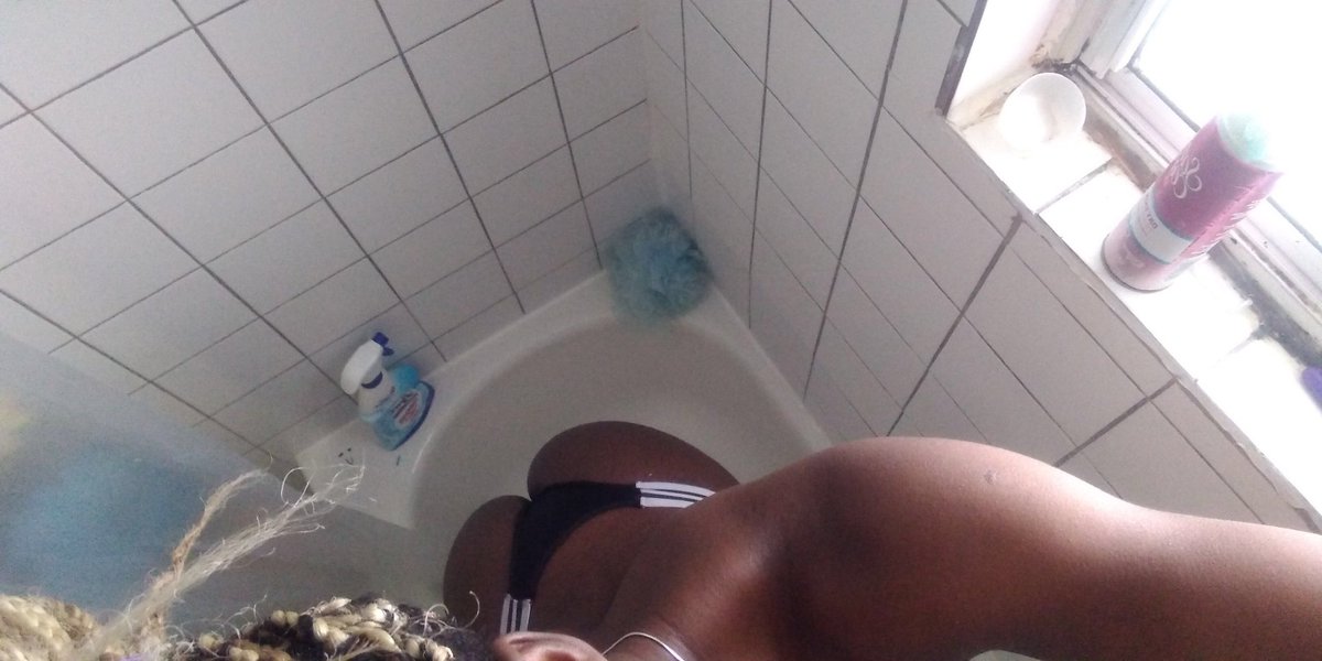 NastyEbony69's tweet photo. Daddy my ass it’s ready for you put you Dick inside please strech me 🥺🥺🥺🥰😍 go see my onlyfan. #slut #anal #daddy #ebony #faceduck #ass #strechme #cum #italien #bigcock #bwc #deep #pov #onlyfan #creator #cumass #fetich #sexydresse #ebony https://t.co/VqW0UyxIAx