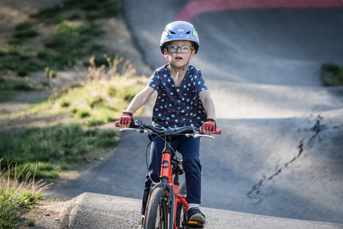 NWTrailAlliance's tweet photo. NWTA’s annual Take a Kid Mountain Biking Day returns on October 3rd, this time at the fantastic EasyCLIMB trail system in Cascade Locks!

This fun-filled day will include skills stations, activities for all levels of riders, bike games, and a raffle! https://t.co/jyn1Z7lh04