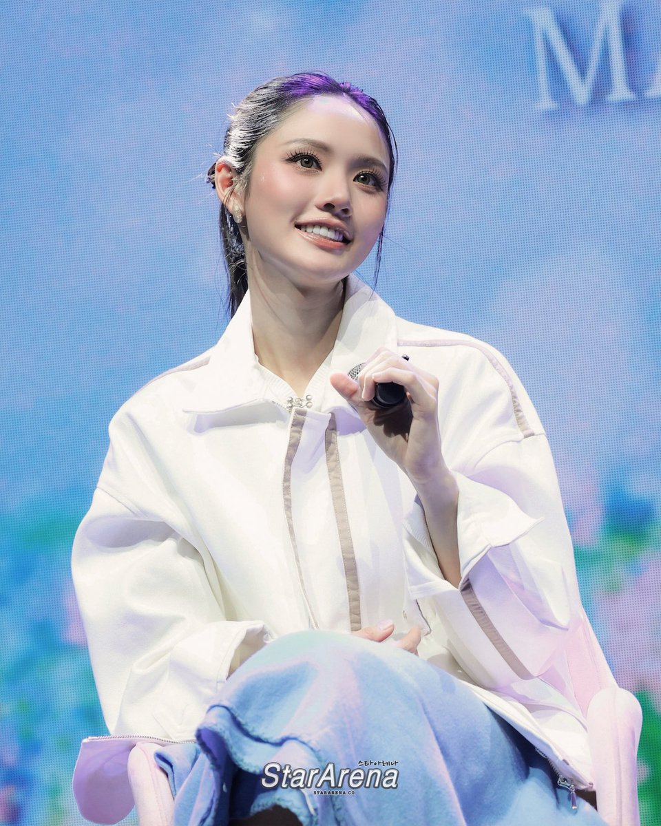 StarArena_'s tweet photo. 260919 LOOKMHEE SONYA "EVERAFTER : BEGIN" IN MANILA 

#LMSY #ลูกหมีซอนญ่า
#LMlookmhee #SonyaSaranphat
#LMSYEVERAFTER #LMSYBeginInManila
@Lookmheewang @sonyasarann
@cdmentph @S9TConcert https://t.co/qYs7DiudxL