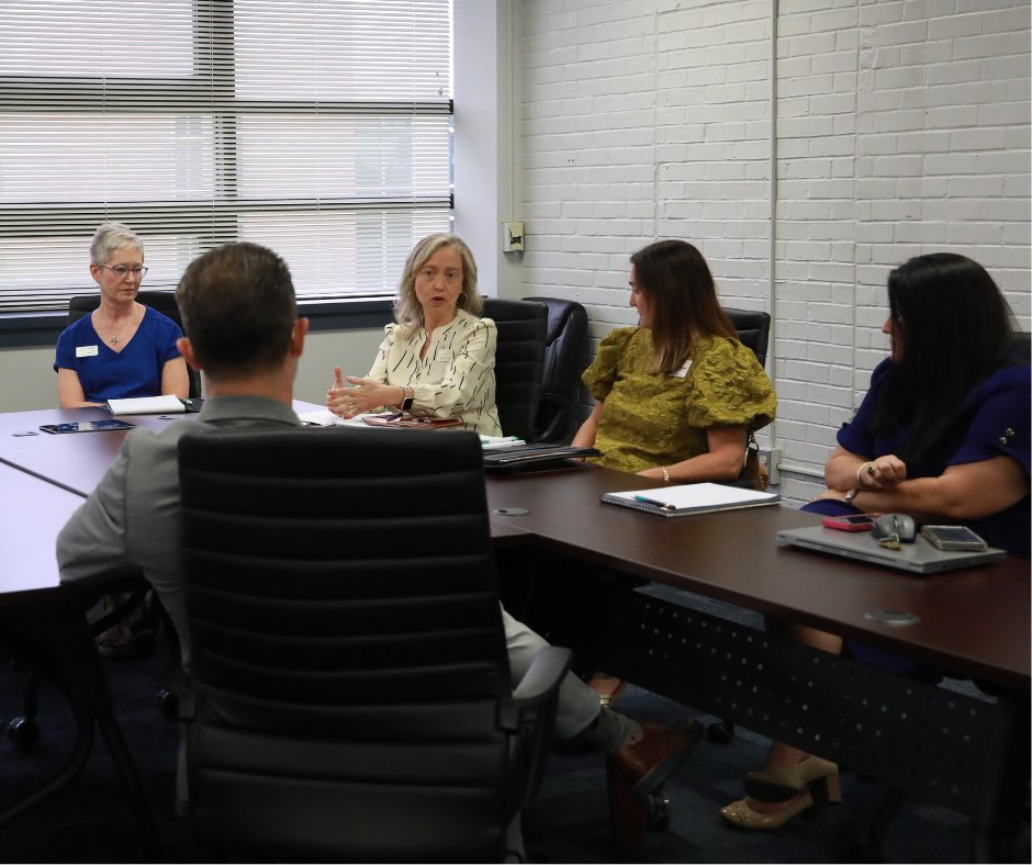 LastingerCenter's tweet photo. Our Listening Tour continues!

Last week’s meetings helped us align our understanding of the Panhandle community.

This week, we’re in the Tampa Bay area to meet with local business leaders, higher education leaders, district leadership and other key community members. https://t.co/bm7yIw0DD3