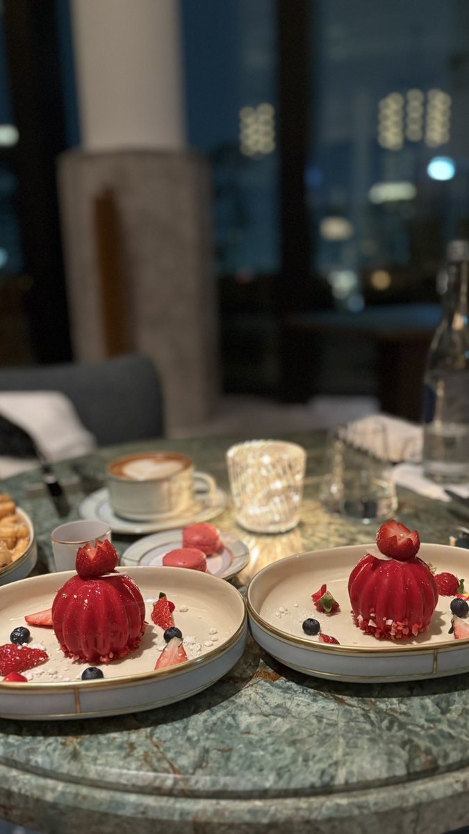 macenyo's tweet photo. Waldorf Astoria Osaka⋆˙⟡

 #日常垢 #日常垢さんと繋がりたい https://t.co/fwRbfFY2MY