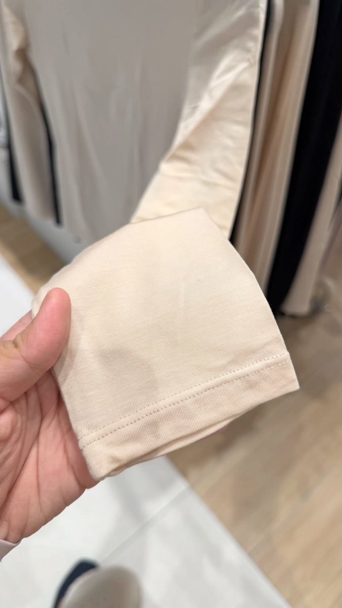 Nurintashaa's tweet photo. Tak ingat siapa cakap haritu tapi betul lah inner dekat padini best. Lembut sejuk jeee.

RM29 je pulak tu! Should i say goodbye to airism uniqlo? 😭🤣 https://t.co/4GVOaZaSJx