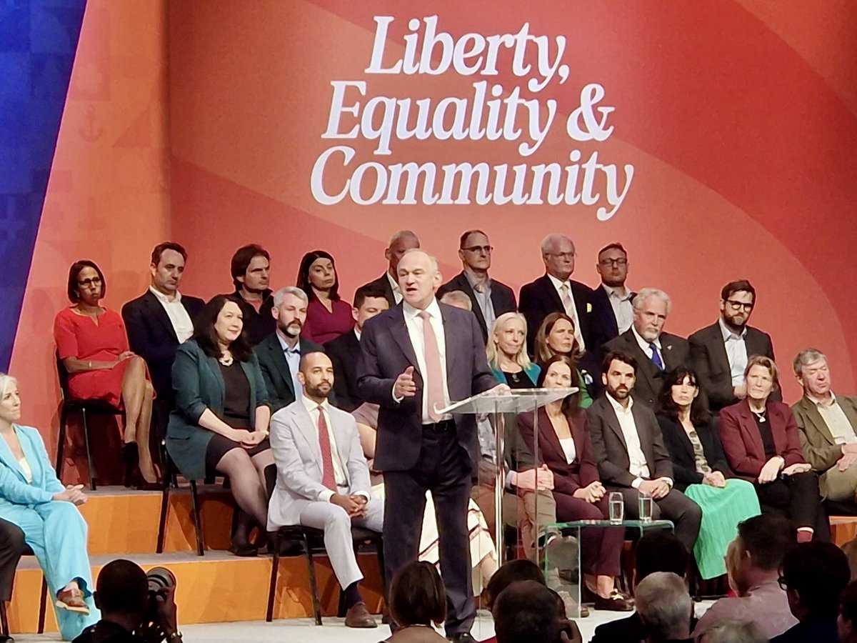 The_AOP's tweet photo. It’s been a valuable few days at the Liberal Democrats Party Conference, with plenty of opportunities to discuss how healthcare services can better meet the needs of patients. 

More updates to come as we head to Liverpool for the Labour Party Conference this weekend. https://t.co/9x28KWjq1m
