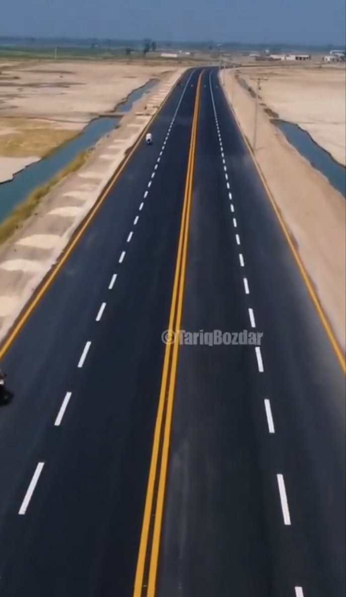 Aamina_KZ's tweet photo. Ghotki Adilpur To Khanpur Mehr Road ❤️🇱🇾

@BBhuttoZardari
 
@BakhtawarBZ
 
@AseefaBZ
#ThisIsPPP https://t.co/ssLUhG3JuI