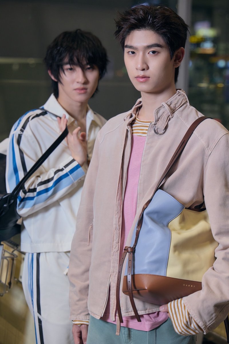 mintmag_th's tweet photo. พาสเทลพาสใจ! เสิร์ฟภาพ #โทมัสก้อง ปรากฏตัวที่สนามบินในลุคจาก Marni ก่อนออกเดินทางสู่โชว์ SS27 ในฐานะคนไทยคู่แรกที่ได้รับเชิญไปร่วมชมแฟชั่นโชว์ถึงมิลาน 💚

#Marni #MarniTH
#Marniss27 
#ThomasKong
#MintNews https://t.co/bexc280VoR