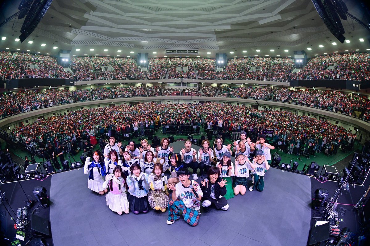 akinori5jugvi's tweet photo. #オーイシマサヨシ さん
オーイシ武道館Vol.3

キーボードで参加させていただきました！！
このセトリを踊って歌い切るオーイシさんも、それを見守り楽しむみなさんの声も、全てが凄まじすぎました、、、。
最高に楽しかったです、ありがとうございました！！

#オーイシ武道館 https://t.co/BsvmcMB06k