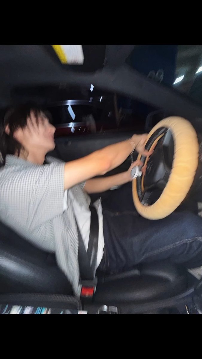 21joah's tweet photo. 평생운전면허안땄으먄즇겟다 https://t.co/4s3rnHXuJB